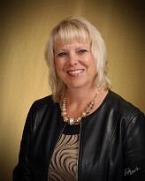 Kim DeWitt headshot