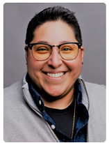 Elizabeth Medina headshot