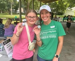 Jessica Friesth and her little Journey