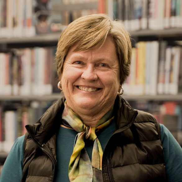 Sally Reck headshot